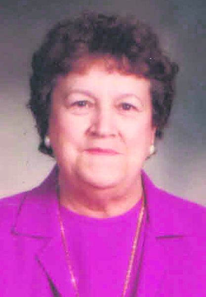 Photo of Yvonne Raymond