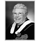 Photo of Helen Warner