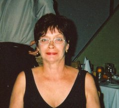 Photo of Louise Dumouchel