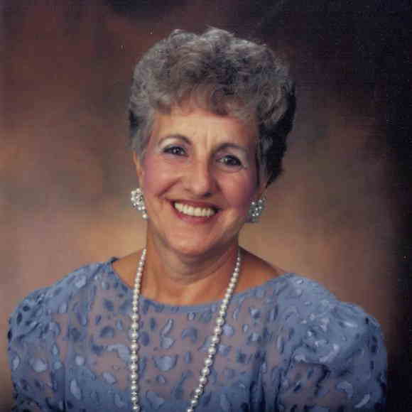 Photo of Jeannine Labrecque