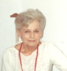 Photo of Madeleine Villeneuve